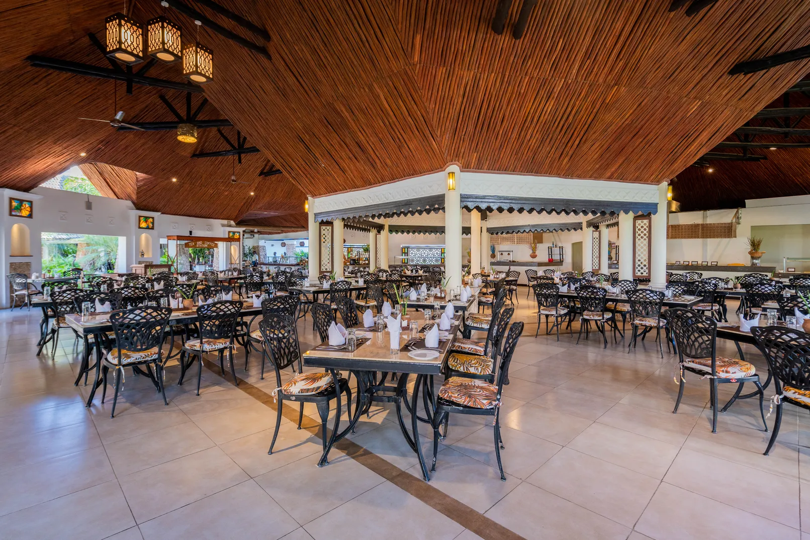 Dau Restaurant at PrideInn Paradise