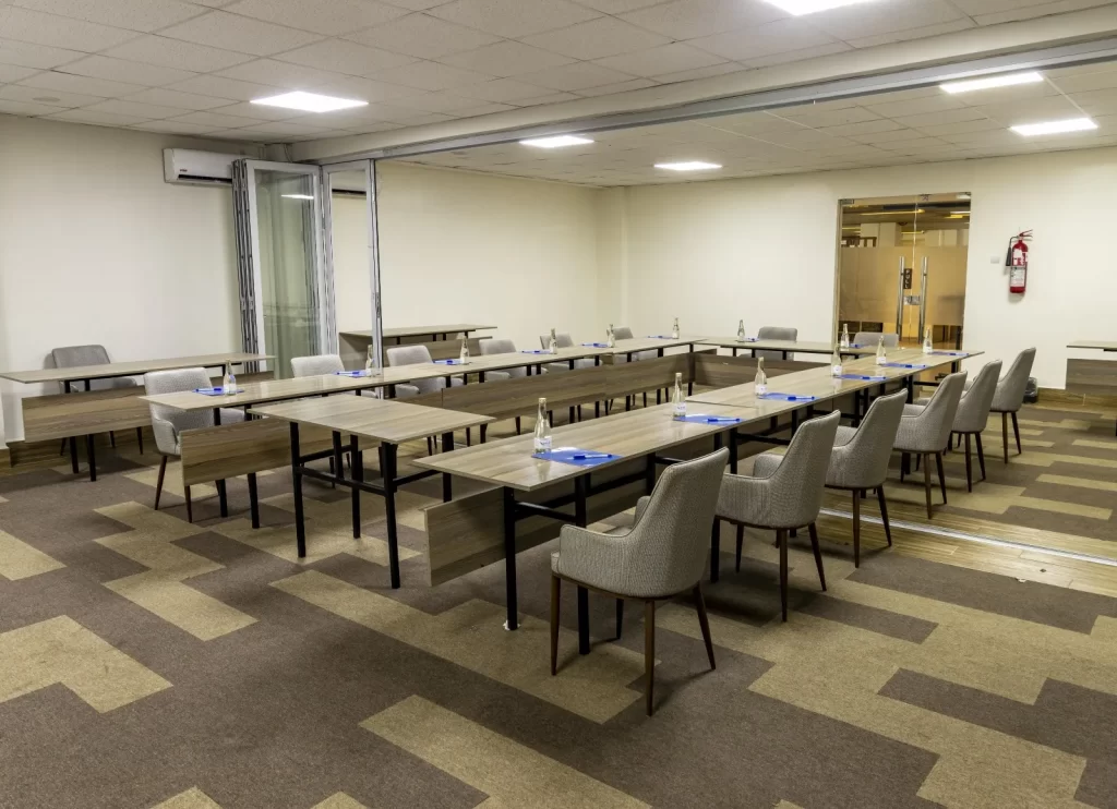 Host successful conferences in Nairobi at PrideInn Plaza. Discover modern amenities, flexible conference spaces and professional business services near JKIA