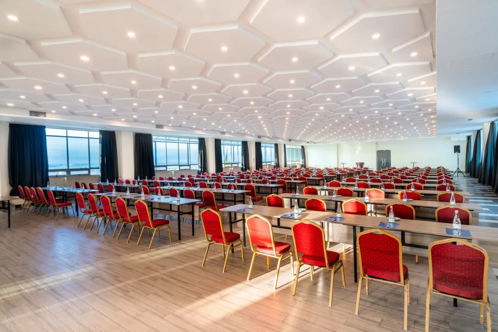 Host successful conferences in Nairobi at PrideInn Plaza. Discover modern amenities, flexible conference spaces and professional business services near JKIA