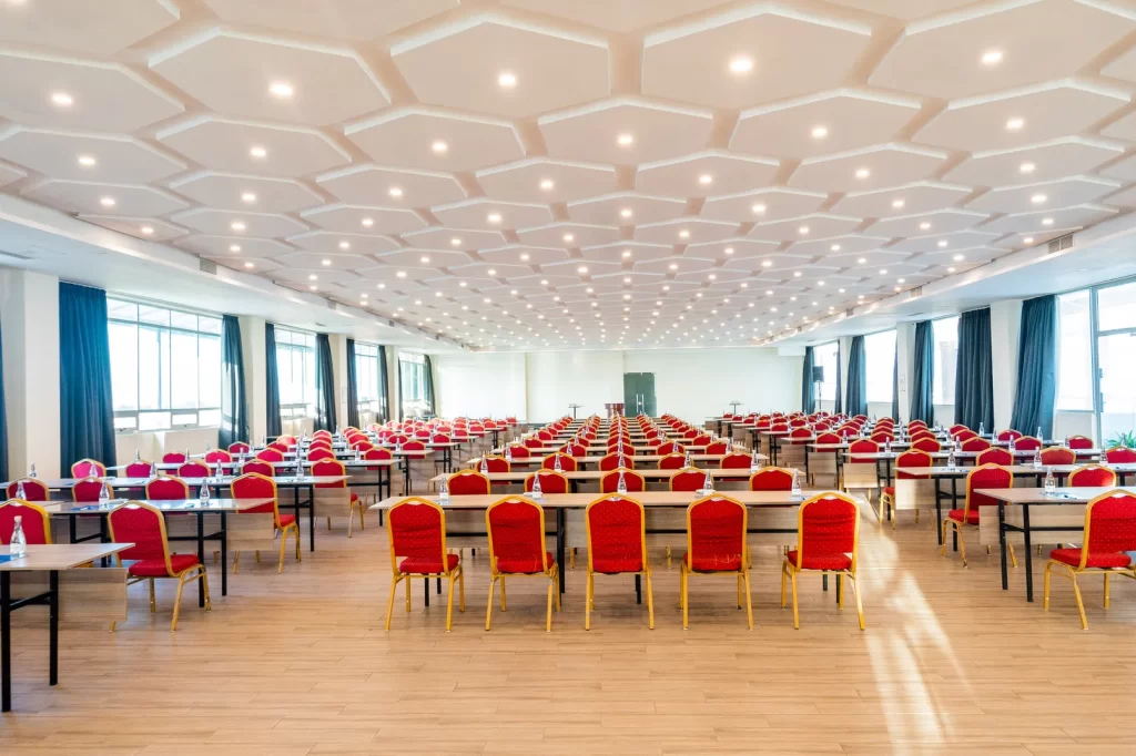 Host successful conferences in Nairobi at PrideInn Plaza. Discover modern amenities, flexible conference spaces and professional business services near JKIA